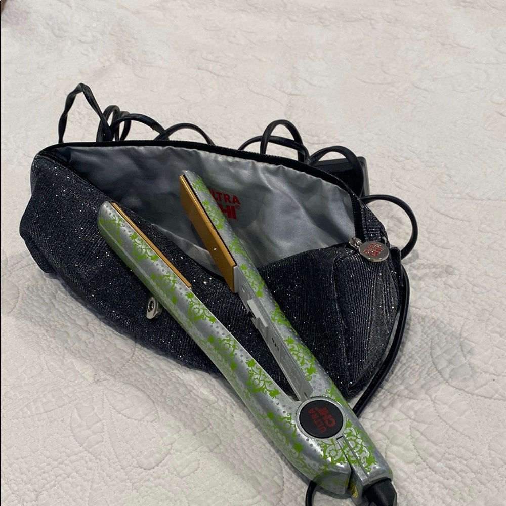 CHI Ultra Chi Flat Iron with Case